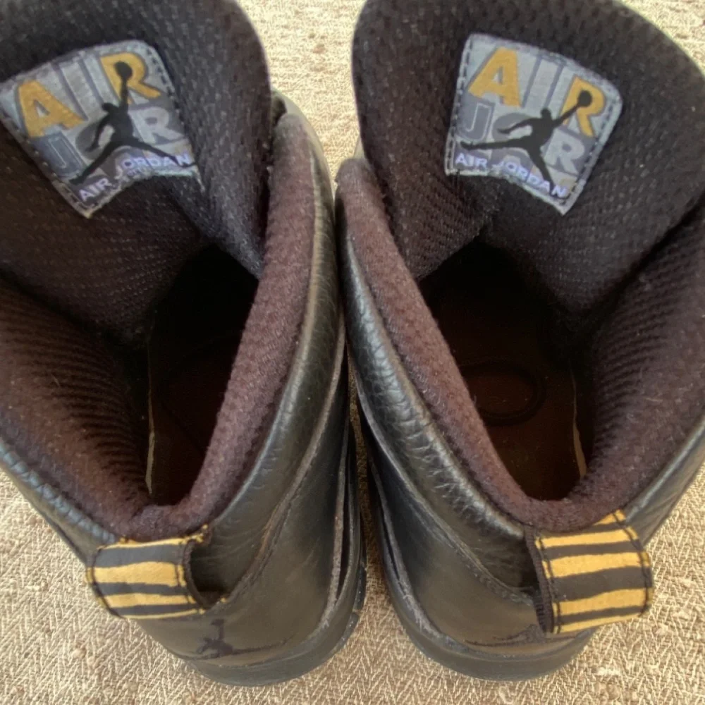 AIR JORDAN High Tops - Picture 12 of 15